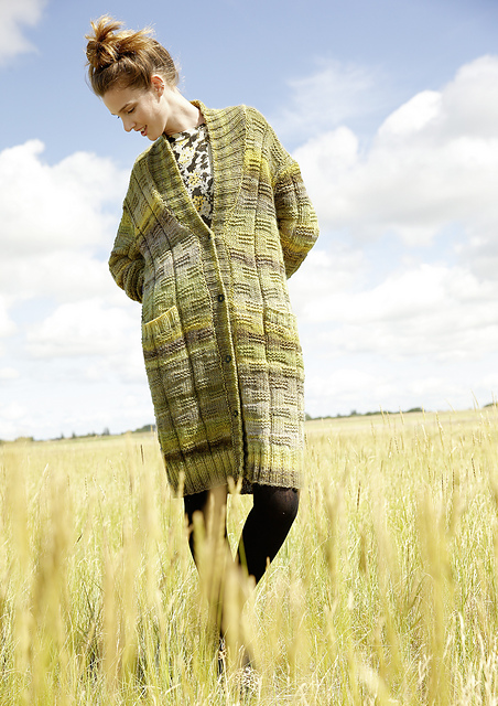# 22 Jacke mit Schalkragen