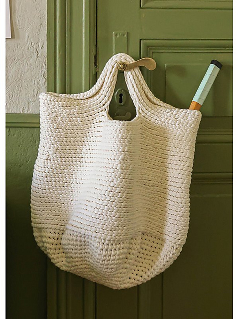 # 24 Shopper The Tube