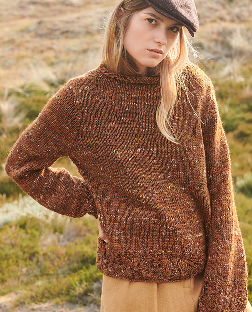 # 31 Pulli mit Lochmusterbordüren