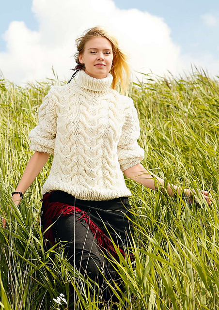 # 33 Pullover mit Zopfmuster