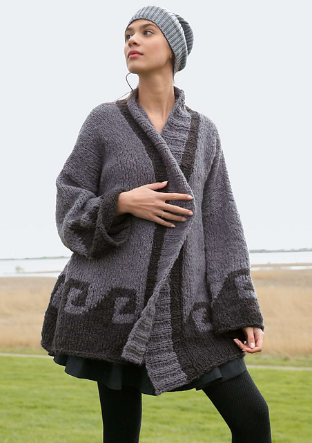 # 25 Weite Jacke mit Mäander