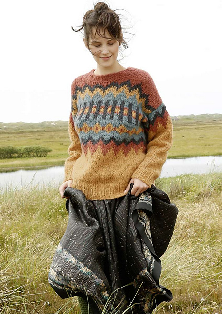 # 13 Pullover mit Jacquardmuster