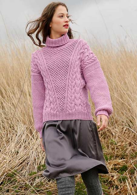 # 27 Pullover mit Zöpfen