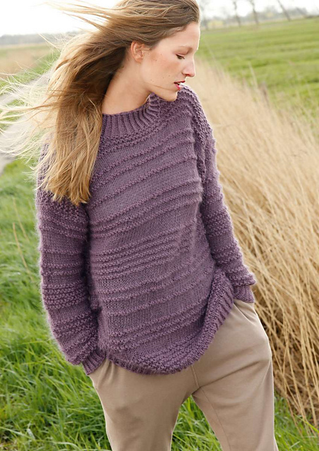 # 23 Pullover mit Querrippen