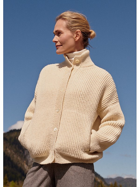 # 16 Cardigan