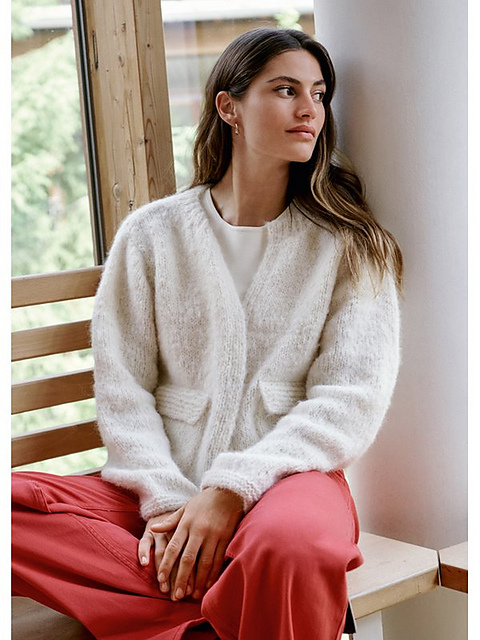 # 68 Cardigan