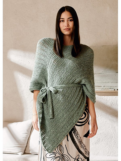 # 19 Poncho mit Gürtel