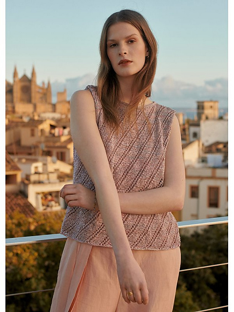 # 46 Top Alessia