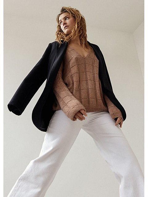 # 17 Pullover mit Karomuster