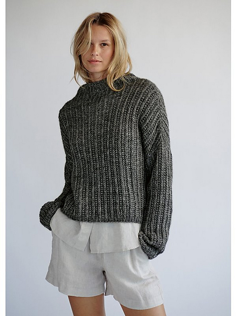# 13 Pullover mit Rippenmuster