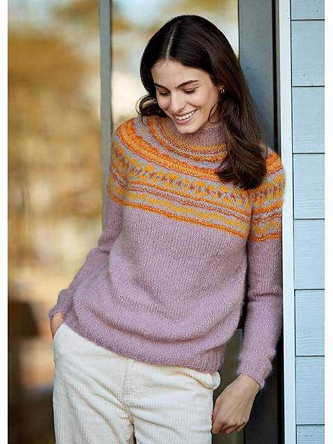 # 06 Pullover mit Rundpasse