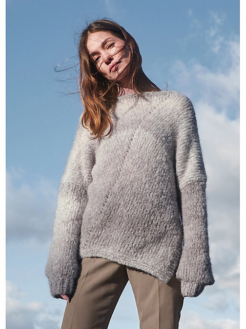 # 06 Asymmetrischer Pullover