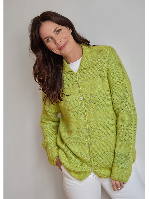 # 16 Jacke mit Rippenkragen