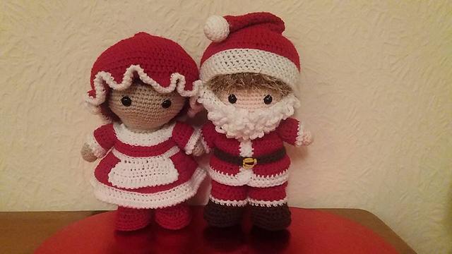 Weebee Doll - Mr and Mrs Claus Outfits
