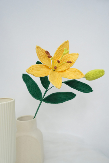 Crochet Lily Flower