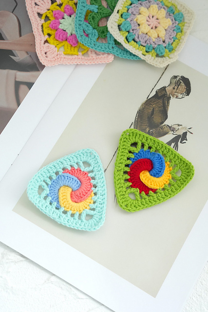 Crochet Celtic Granny Square