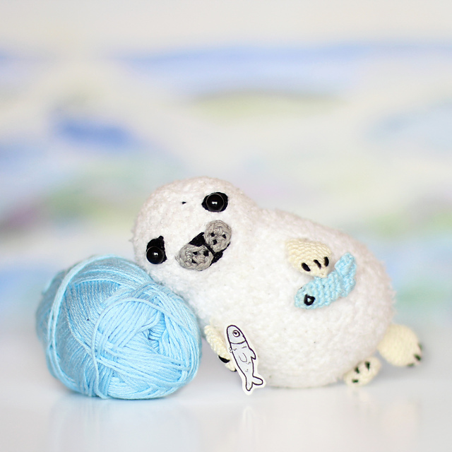 Seal White toy