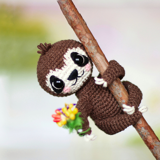 Ravelry: Sloth Lenny pattern by Angelina Taranina