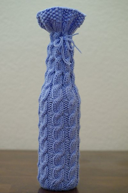 Cabled Wine Bottle Cover