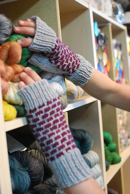 Bricks & Mortar Mitts