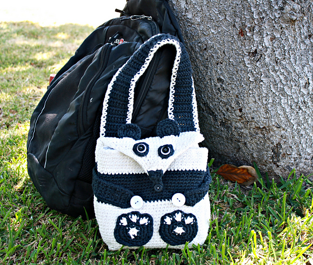 Friendly Little Bag