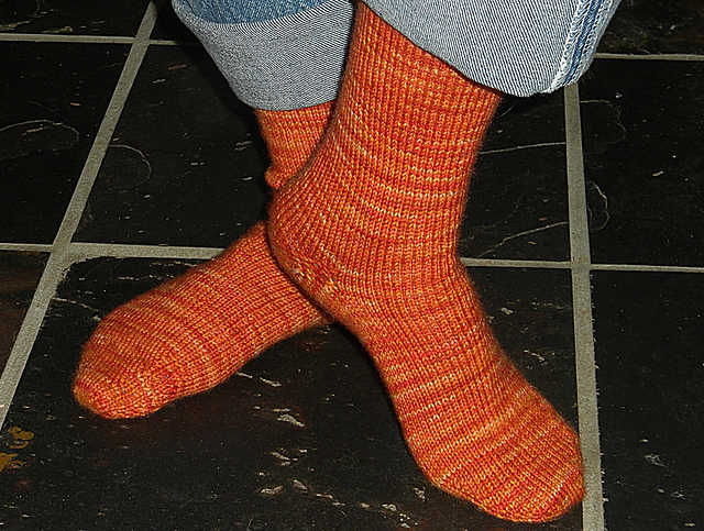 DVD - Simple Toe-Up Socks