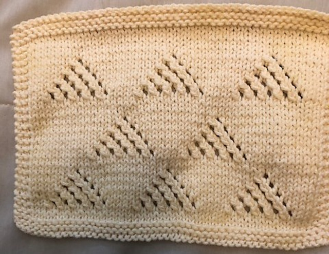 Floating Triangles Spa Cloth