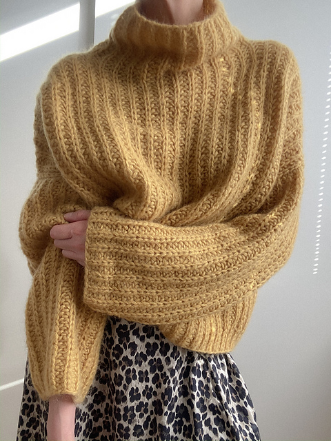 JUNA Jumper