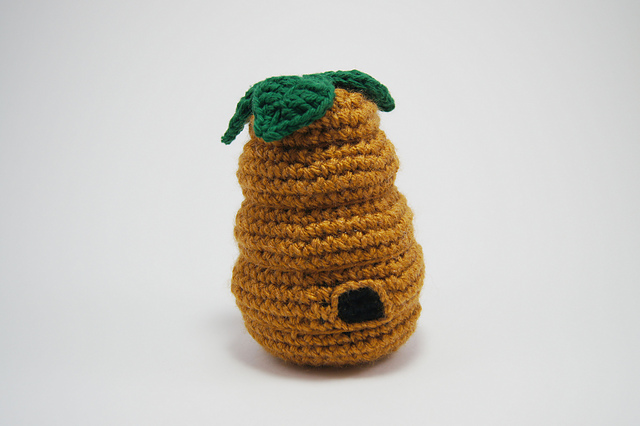 Bee Hive Amigurumi