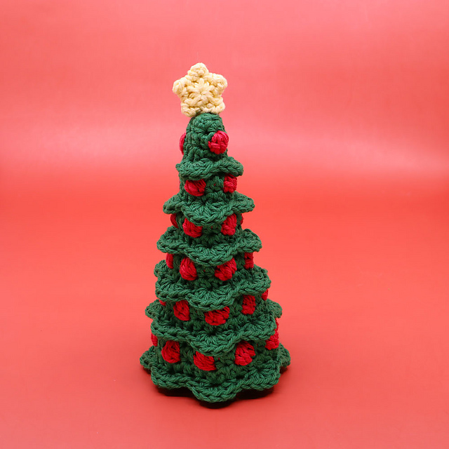 Secret Christmas Tree Amigurumi