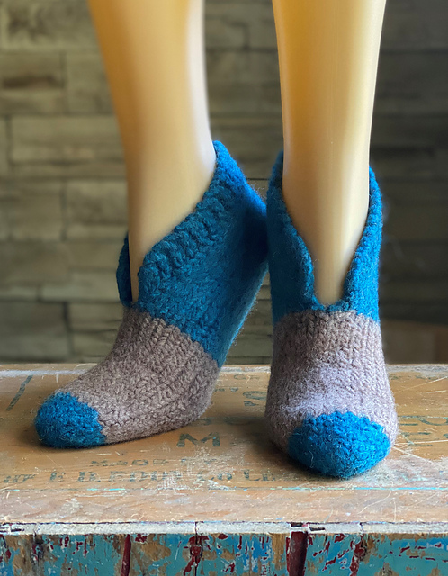 Let it snow Felted Slippers