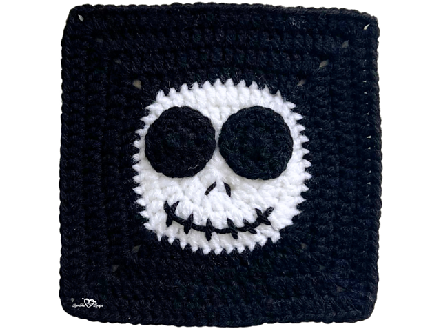 Spooky Skull Granny Square
