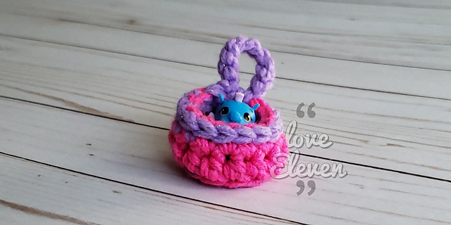 Tiny Toy Nests