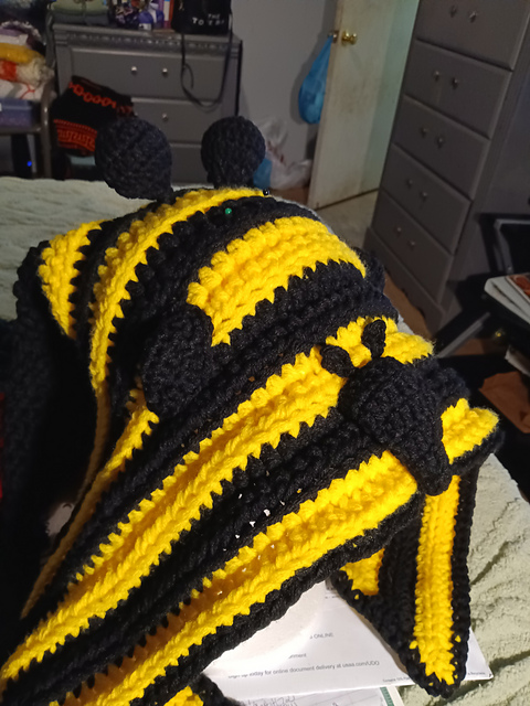 Bumblebee Hood