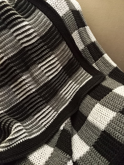 Mosaic Gingham Afghan