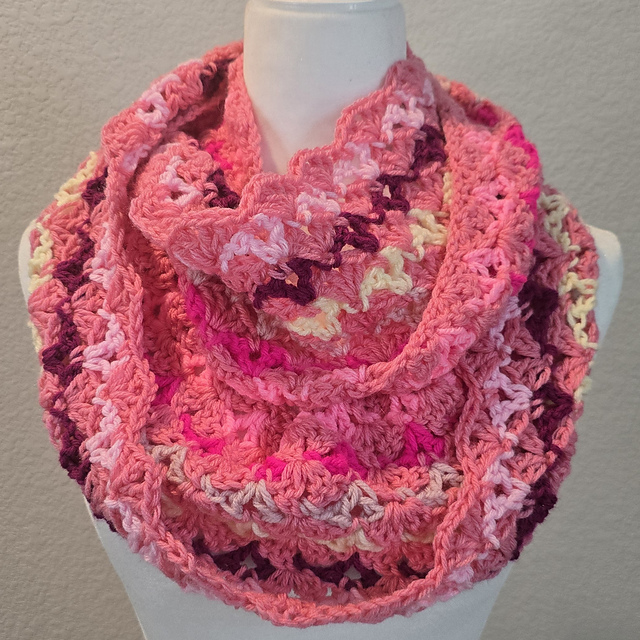 Confetti Cloud Cowl