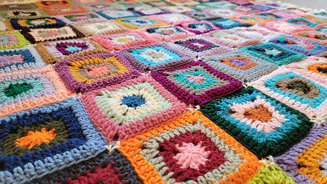 Retro Paradise Afghan