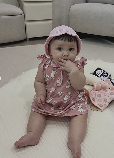 Cream Pie Baby Bonnet