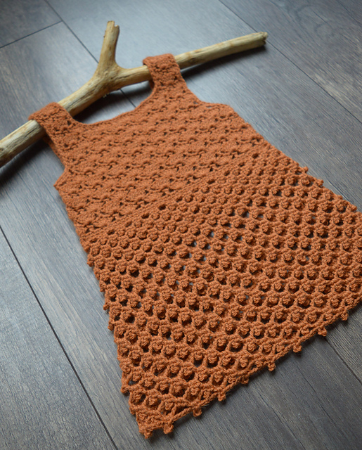 Lente's baby dress
