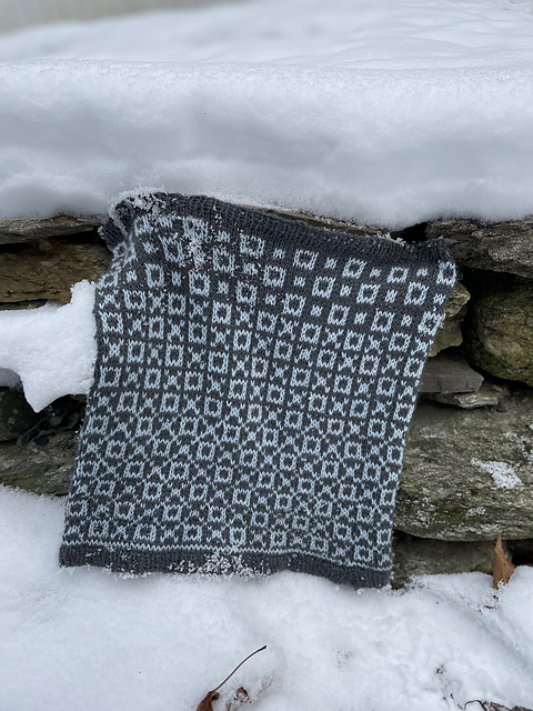 Pixelation Cashmere Cowl