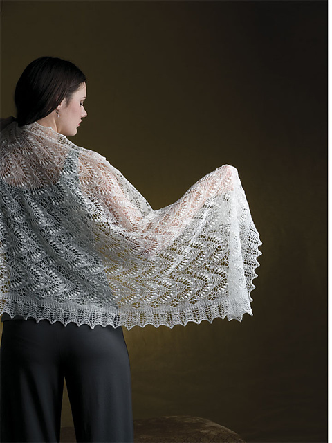 Queen Silvia Shawl