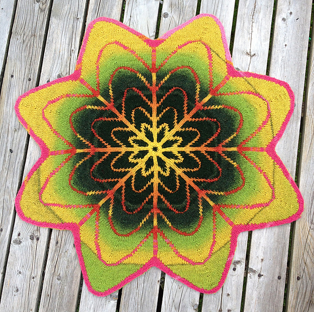 Blossom DO Blanket