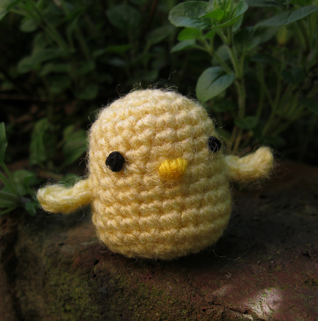 Tiny Chick Amigurumi