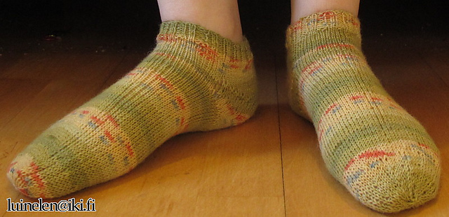 All About That Curve Ankle Socks