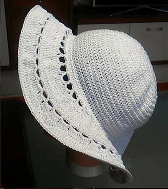 Cappello Sabrina