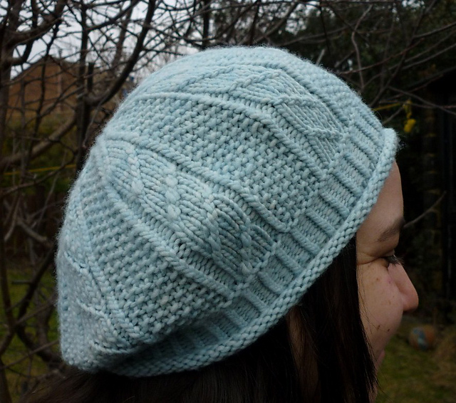 Ravelry: Sade pattern by Julia Temiseva