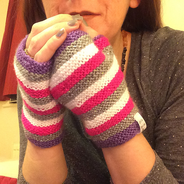 Striped Garter gloves