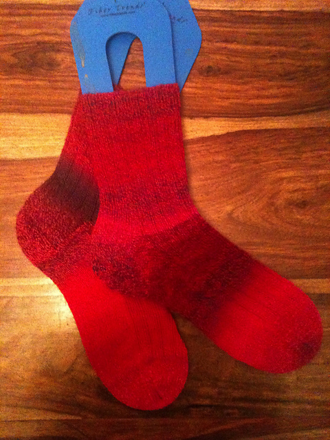 Basic Rib Socks