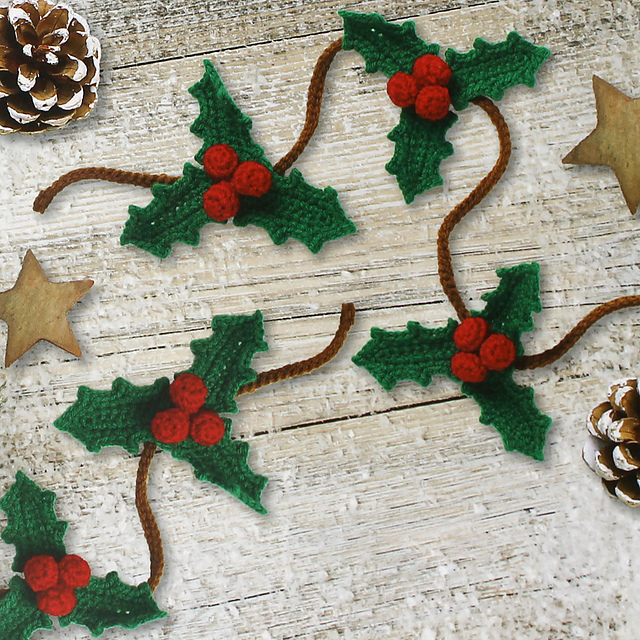 Holly Jolly Garland
