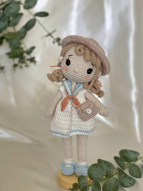 Alicia - sailor doll